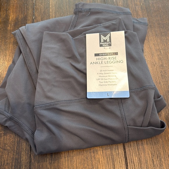 New Everyday Active Legging - charcoal Gray large members mark with pockets hot - Picture 5 of 7